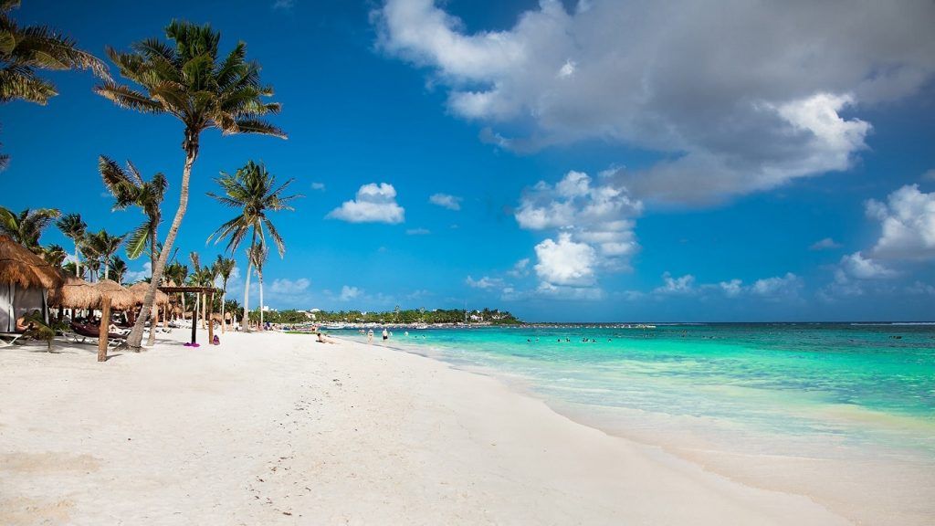Reliable Transfers to Akumal: The Jewel of the Riviera Maya