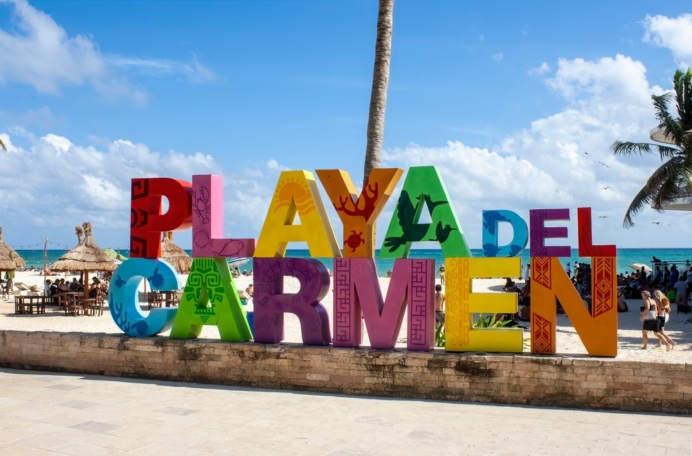 Reliable transfers to Playa del Carmen: beach, city life, and connection to the Riviera Maya